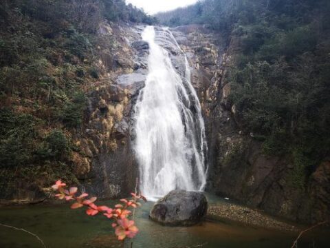agaran waterfall